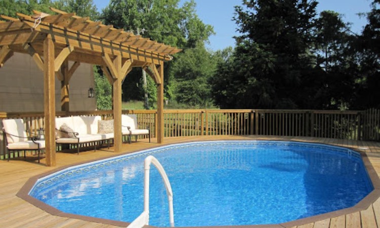 Pool Deck Is a Great Addition to Above Ground Pools